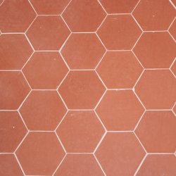 Matériaux d'Antan : TOMETTE HEXAGONALE ROUGE 14x0.8