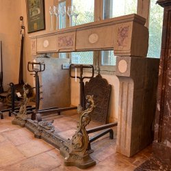 Matériaux d'Antan : CHEMINEE ANCIENNE EN PIERRE H98