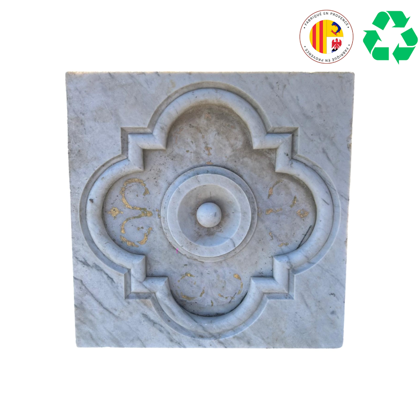 Matériaux d'Antan : DALLE EN MARBRE DÉCORÉE AVEC QUADRILOBE SCULPTÉ