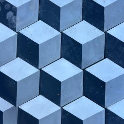 Matériaux d'Antan : LOT DE CARREAUX HEXAGONAUX EN CIMENT A MOTIF