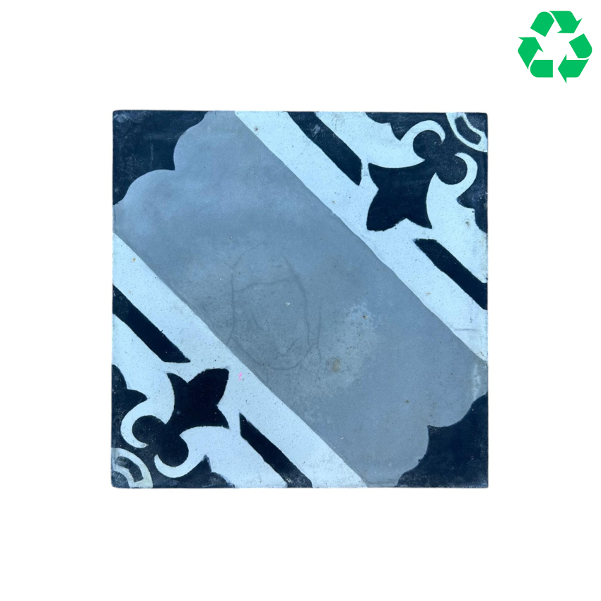 Matériaux d'Antan : LOT DE CARREAUX EN CIMENT A MOTIF(2,30M2)