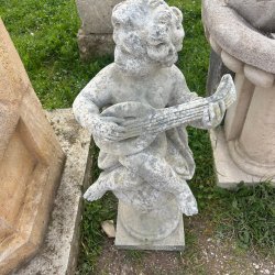 Matériaux d'Antan : STATUE PUTTO BOULE MUSICIEN MANDOLINE H100