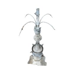 EPI DE FAITAGE EN ZINC DU XIXe SIECLE H181,5