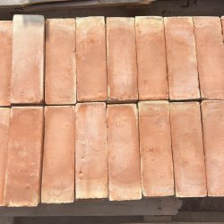 CARREAUX EN TERRE CUITE 10X30