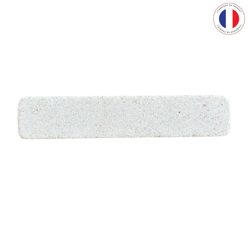 Matériaux d'Antan : BRIQUETTE EN PIERRE 25 X 5 X 3 VIEILLIE AU TAMBOUR