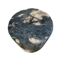 Matériaux d'antan : MEULE ANCIENNE EN PIERRE H68