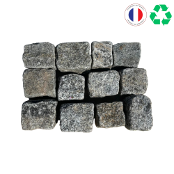 Matériaux d'Antan : PAVES DE RUE ANCIEN EN GRANIT 10CM