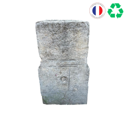 SOCLE ANCIEN EN PIERRE H77