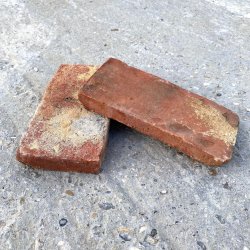 Matériaux d'Antan : BRIQUETTE ROUGE EN TERRE CUITE 21,5 x 3 x 11