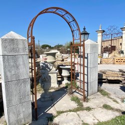 ARCHE POMME DE PIN FERRONNERIE H226