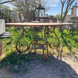 Matériaux d'Antan : GRANDE TABLE RONDE EN FER H77 D152